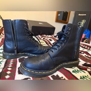 listing-status-banner